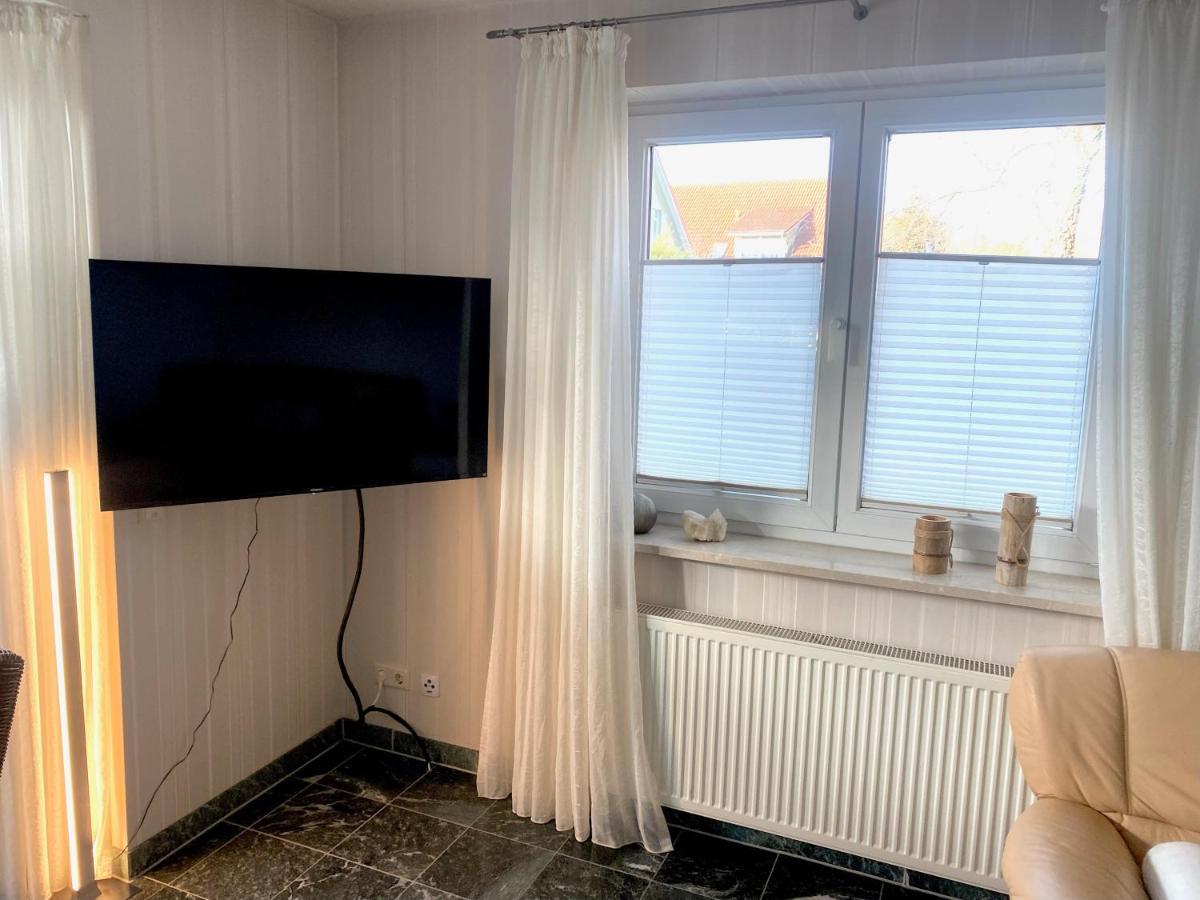 Appartement Luettje Huus Frieda Mit Strandkorb Am Von Mai Bis September *